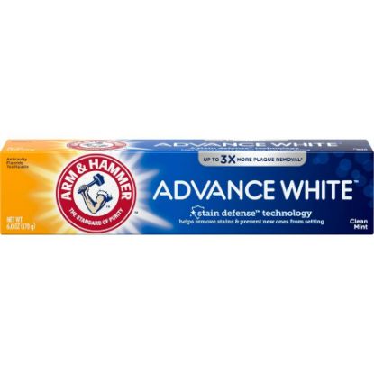 Picture of ARDELL RDLASH WHITE EYELASH GLUE WITH BRUSHES 5 GRAMS