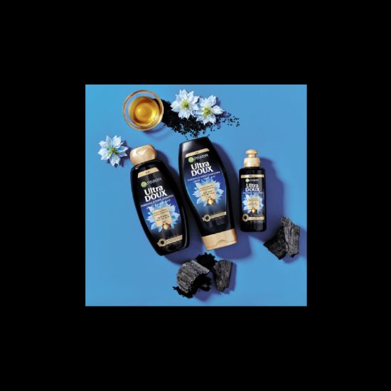 صورة غارنييه الترا دو بلسم للتنقية واللمعان بالفحم الأسود وزيت حب