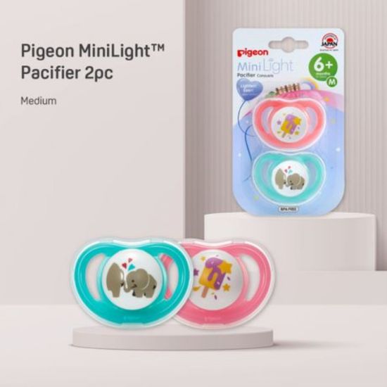 Picture of PIGEON LARGE PACIFIER - 6+ MONTHS - 2 PIECES