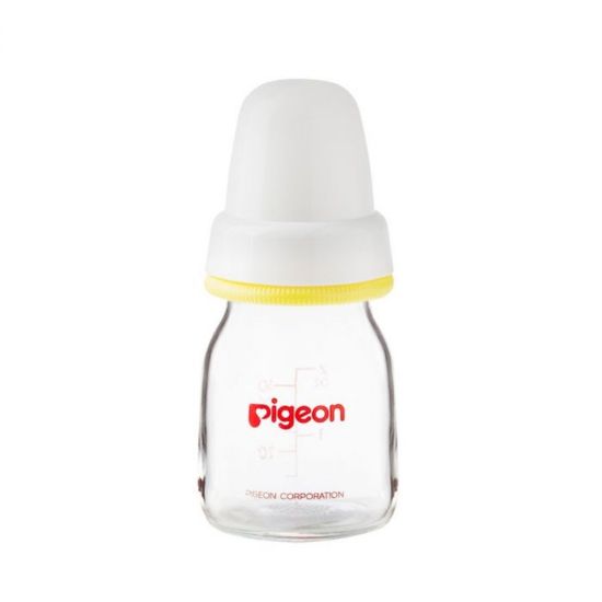 Picture of PIGEON JUICE FEEDER NURSING BOTTLE GLASS 6-7+M Y 60ML N308-3