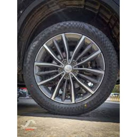 صورة SHOEIB 103Y رموش عيون