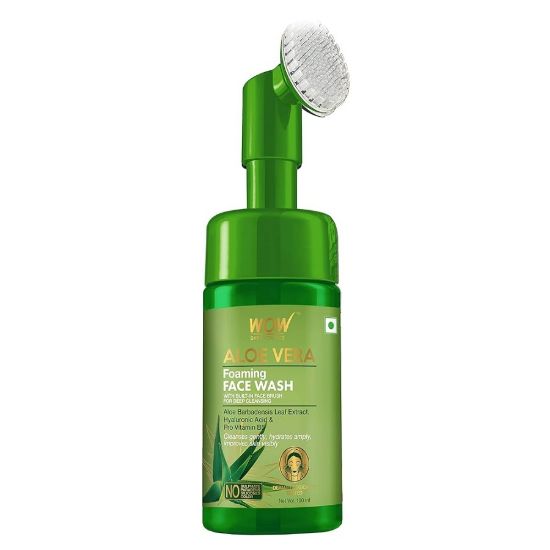 Picture of WOW SKIN SCIENCE ALOE VERA FOAMING FACE WASH WITH BRUSH 150M