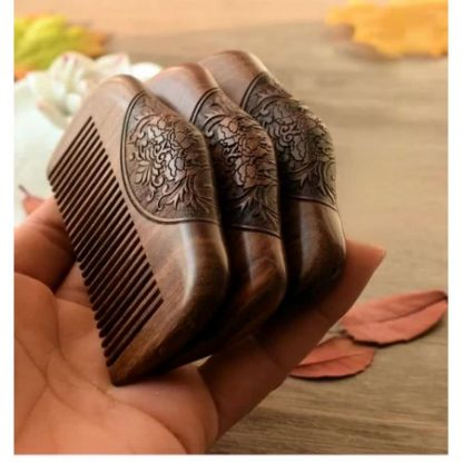 صورة بي ال اف  مشط خشب